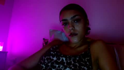 Snapshot of vickyyyx chatting on September 11, 4:57 am Goddess Victory online show from September 11, 4:57 am