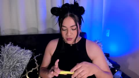 Snapshot of vicserna chatting on March 8, 6:46 pm Victoria Serna  online show from March 8, 6:46 pm