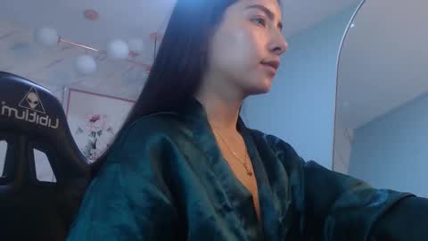 Victoria online show from March 27, 8:09 pm