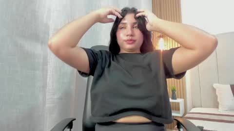 VICTORIA  online show from May 11, 4:04 pm