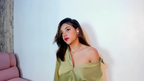 victoriaa2_doll online show from March 18, 12:32 pm