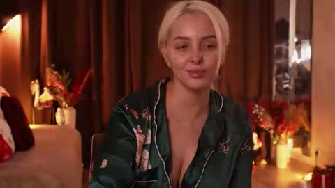 Diddy online show from December 17, 9:08 pm