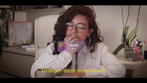 Victoria        online show from February 9, 10:23 pm