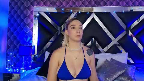 victtoria lee online show from March 20, 2:05 am