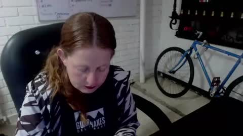 Violeta online show from December 4, 10:19 pm