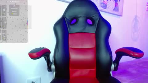 viioleta online show from February 5, 1:03 pm