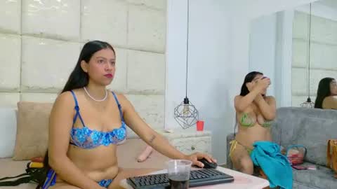 vikiTomson online show from February 28, 12:31 pm