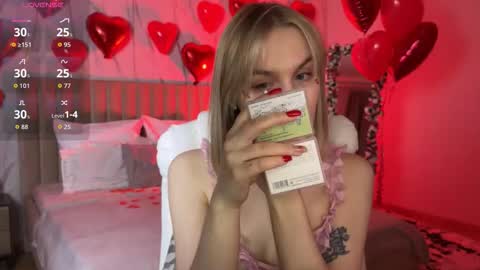 Vikky online show from February 14, 1:29 am