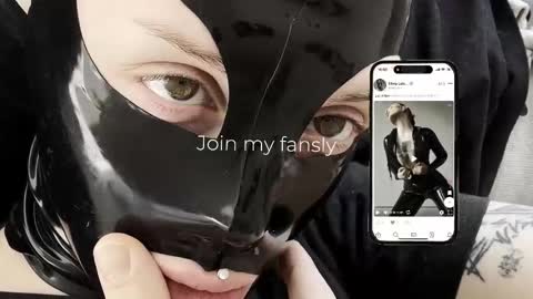 Diva Silvia online show from December 22, 6:44 pm