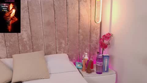 Violeta online show from September 18, 8:29 pm