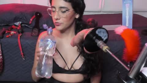 Violet online show from January 11, 6:57 pm