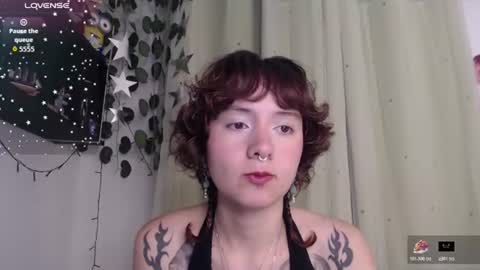Violet online show from July 12, 8:04 am