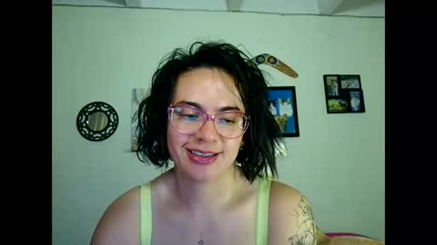 Sofia online show from January 25, 2:04 am