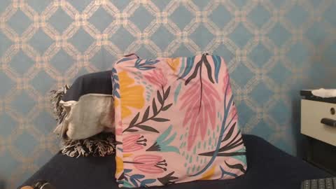 Violeta  online show from February 4, 7:00 pm