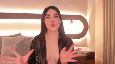 Violeta Sum online show from March 11, 12:52 pm