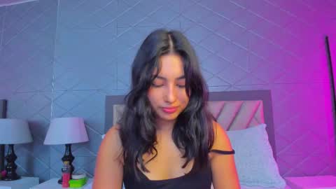 Violet Rousse online show from February 3, 5:17 pm