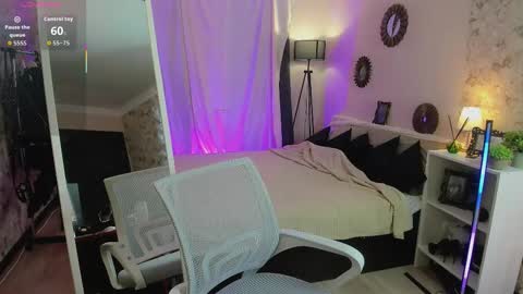 VittoriaNix online show from March 23, 12:33 pm