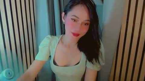 SANDRA GOING YOU online show from March 19, 3:05 pm