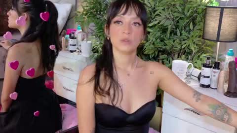Vixen  online show from May 8, 11:57 am