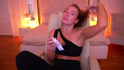 Ur Lady online show from July 5, 8:14 pm