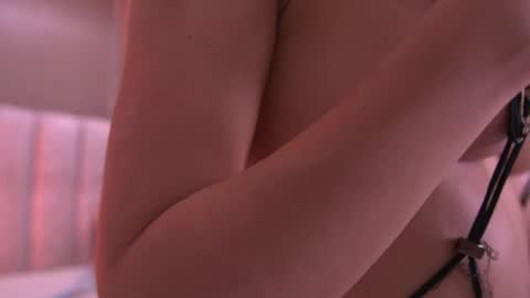 Violeta online show from April 2, 3:04 am