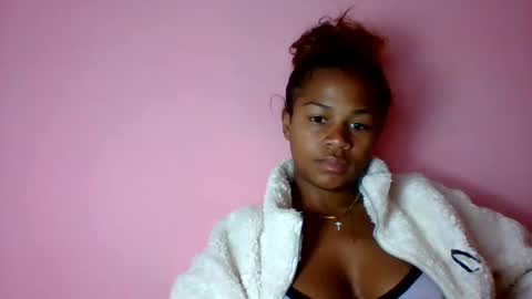 vynarahot online show from July 20, 5:43 am