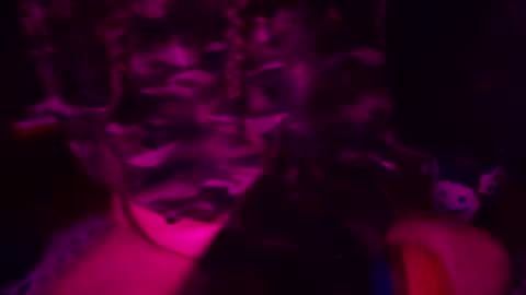 Walnut4u online show from November 10, 2:50 am