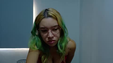 Wanda online show from February 25, 12:48 pm