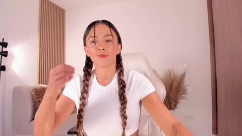 Wanda online show from February 28, 11:03 am