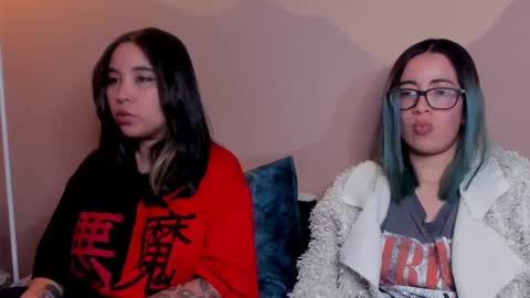 Waningrose  Lu online show from March 7, 11:26 pm