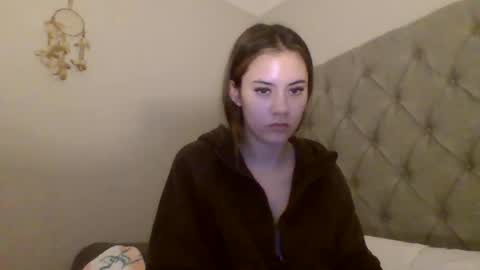 wasiancutie online show from June 18, 2:46 am
