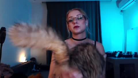 Liza online show from April 14, 10:21 pm