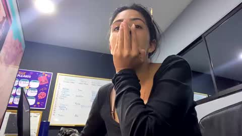 Wendy online show from January 18, 5:20 am