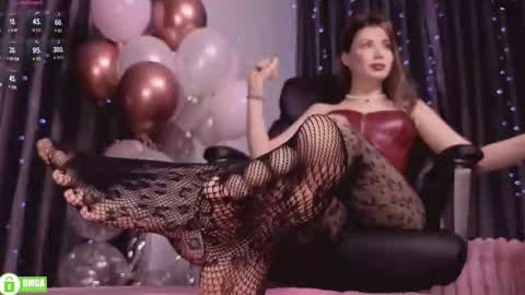 wendyemily online show from February 4, 4:04 am