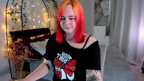 wendyycandy online show from April 14, 1:55 pm