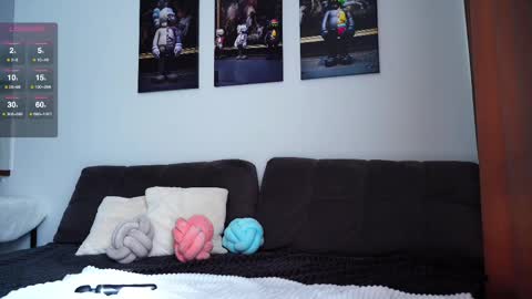 Kate  online show from March 4, 9:29 am