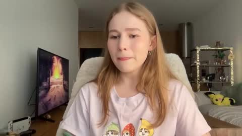 Alisa online show from September 17, 7:39 am