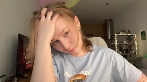 Alisa online show from April 13, 8:15 am