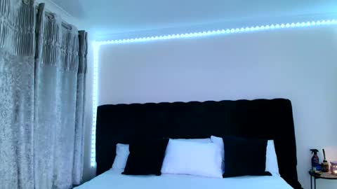 Little Whorey Tori online show from November 6, 6:36 pm