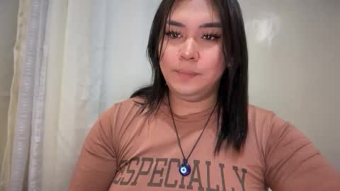 Minna online show from May 11, 4:48 pm
