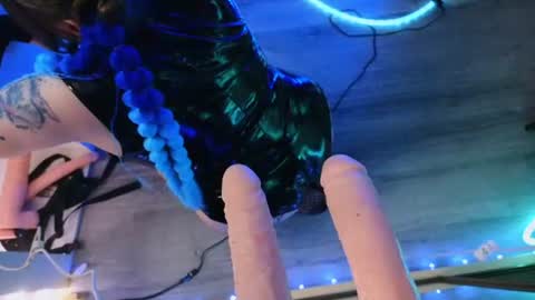 Laura  online show from July 12, 9:26 pm