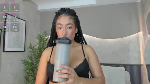 Ms Willow online show from January 25, 11:46 am