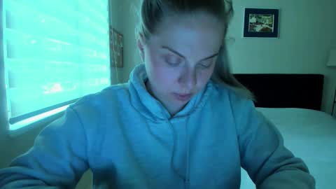 Winter Miracle online show from April 19, 12:32 am