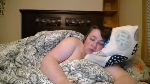 Annie online show from March 24, 6:41 am