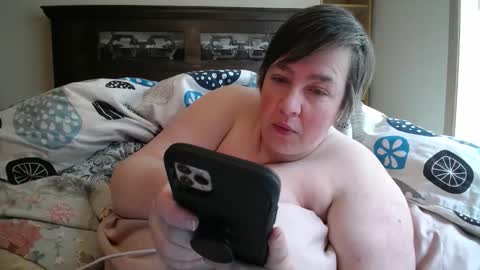 Annie online show from March 21, 6:57 pm