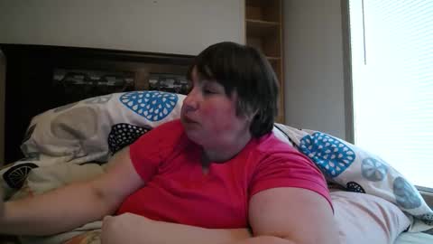 Annie online show from April 13, 9:59 pm