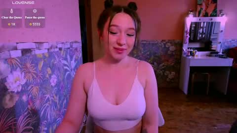 ww_k online show from April 27, 6:32 am