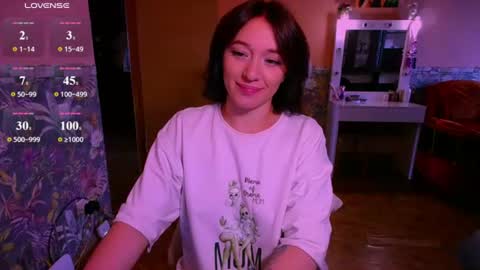 ww_k online show from June 12, 1:08 pm