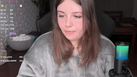 LOVE NERDS ONLY online show from April 11, 6:30 am