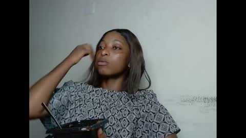 xcreamypussy online show from December 30, 6:27 pm